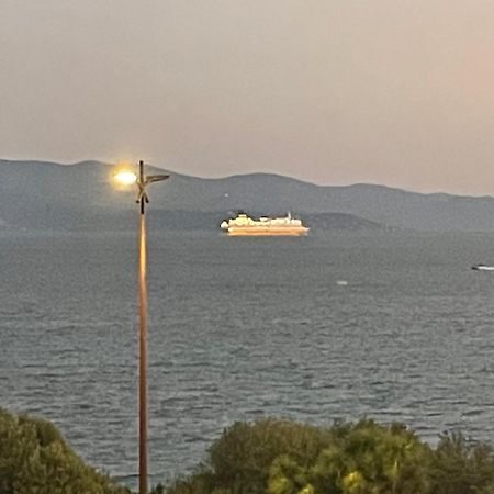 Superbe Pieds Dans L Eau Ajaccio Face A La Mer Plage De Sable Fin Route Des Iles Des Sanguinaires Eksteriør billede